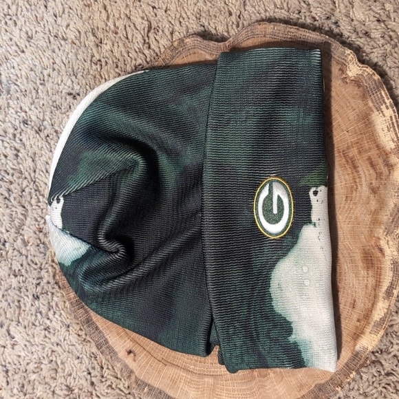 Offical NFL Beanie Green Bay Packers Tie Dye Splash 2023 Winter Hat DRAFT READY - Picture 6 of 11